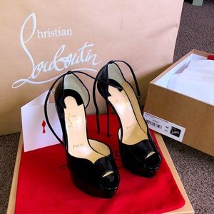 round chick louboutin